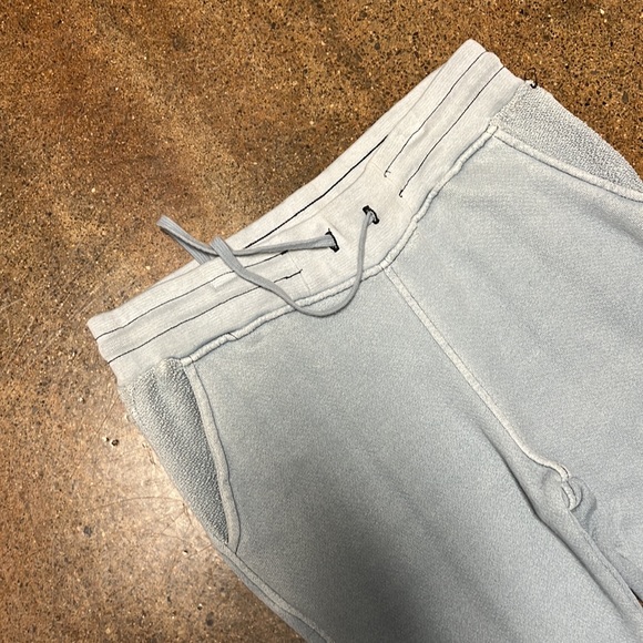 NWT Cotton Citizen skinny motto sweats in size small - Picture 4 of 5